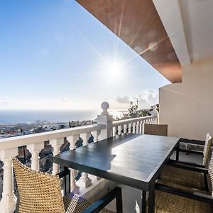 Los Menores Sea View